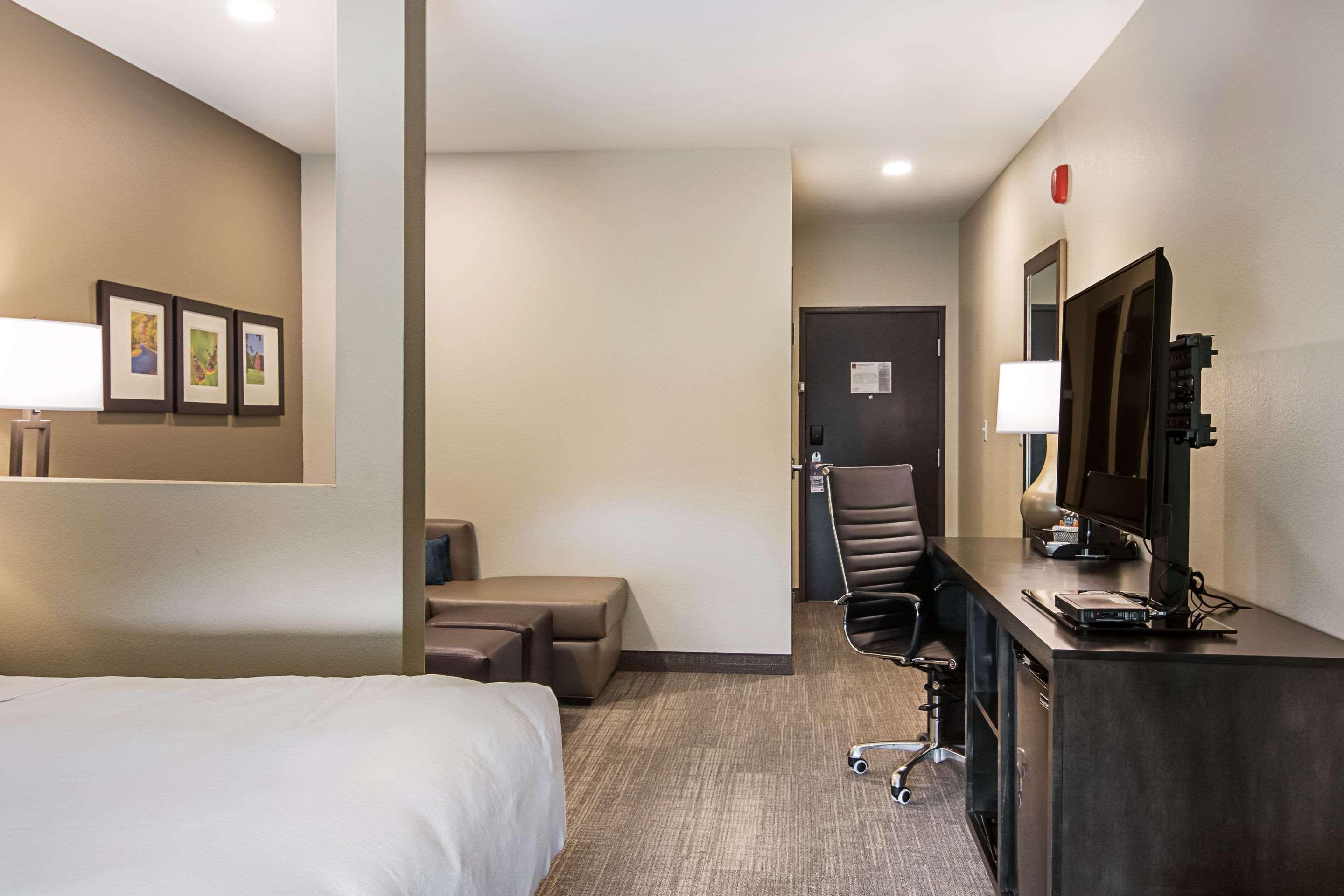 Comfort Suites Wooster Near University Campus Luaran gambar
